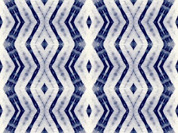 Denim Gradient kravat boyası. Eski donanma fırça boyası. Mavi Gradyan Döşeme. Shibori Zigzag Motifi. İndigo Gradyan Kanvası. Mavi Shibori Sanatı. İndigo Fırçalanmış Doku. Denim Kova Dokusu