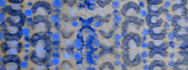 Beyaz kravat boyalı batik. Aquarelle Boya Fırçası. Kirli Sanatlar Tarzı. Geleneksel Suluboya Yazdırma. Dekoratif Grafik Boyalı. Fırçalanmış doku. İndigo Petrol Mürekkebi. Graffiti Biçimi.