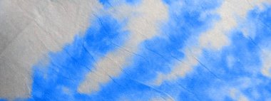 Beyaz Yaratıcı Kravat Boyası. Aquarelle dokusu. Kirli Arkaplan. Parlak suluboya baskı. Parlak Modern Boyalı. Fırçalanmış doku. Mavi Yağ Mürekkebi. Modern Boyalı.