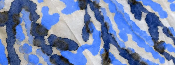 蓝色创意领带染料 水彩画 肮脏的艺术绘画 传统的水彩画刷 明亮的涂鸦风格 蓝色油墨水 粗制艺术印刷品 — 图库照片
