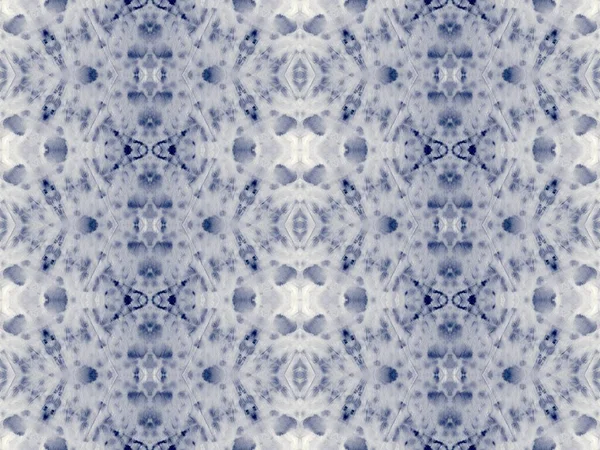 Çivit mavisi boyalı kumaş. Denim Shibori Tarzı. Donanma fırça boyası. Shibori Zigzag Motifi. Mavi Boyalı Kirli Sanat. Mavi Donanma Tekstil 'i fırçaladı. İndigo Gradyan Tekrarı. Mavi Kova Yazdırma