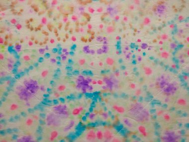 Boyalı boya Şark Suluboya 'sını düşürdü. Dip Ikat Deseni. Kravatlı çizgili tasarım. Geometrik Çoklu Renk. Kravat boyama deseni. Geometrik boyalı suluboya doku. Shibori Dot dokusu. Geometrik Su Yazdırma