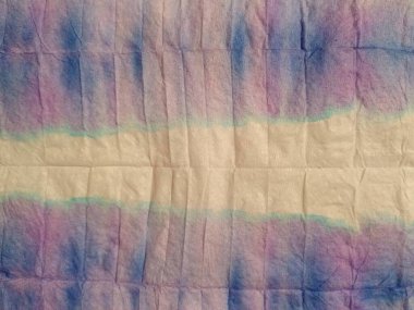 Boyalı Çizgi Gradyan Suluboya. Kırmızı Çizgili Suluboya Çizgisi. Kravat Boyası Efekti Gri Çizgili Ikat Deseni. Mavi kravat boyalı kravat bandı. Çoklu Renkli Su Tasarımı. Shibori Daldırma Dokusu.