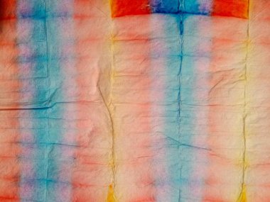 Boyalı Hat Doğu Suluboya. Kravat Boyası Doku Mavi Çizgili Suluboya Çizgisi. Gri Kravatlı Çizgili Parmak izi. Çoklu Renkli Çizgili Ombre Grunge. Kırmızı çizgili Ikat deseni. Shibori Dip Deseni.