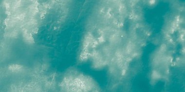 Mavi Kirli Sanat. Işıldayan Doğa. Parlak Mürekkep. Argent Boyası. Mavi Okyanus Suluboya. Gümüş Deniz Arkaplanı. Beyaz Deniz Parıltısı. Soyut Parlak Boya. Okyanus doğası. Turkuaz Parlak Boya. Su dokusu.