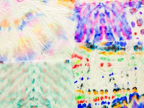 Boyalı Hat Soyut Suluboya. Boyalı Grunge desenli kırmızı kravat boyalı kravat bandı. Çok renkli çizgili su bandı. Gri Çiçek Hattı Suluboya dokusu. Mavi Etnik İzleme Şablonu. Tye Boyalı Dip Dokuları.