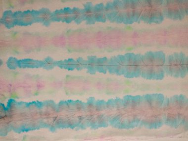 Boyalı Çizgi Gradyan Suluboya. Gri Çizgili Ikat deseni. Shibori Dip Deseni. Çoklu Renkli Çizgili Ombre Grunge. Mavi kravat boyalı şerit. Boyama Efekti Kırmızı Çizgili Çizgi Suluboya DokusuName.