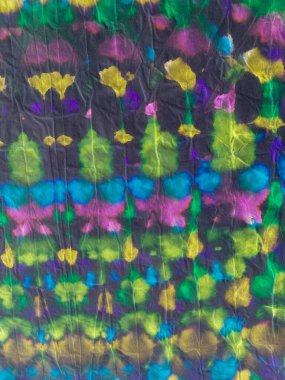 Kravat boyası Neon Gradyan Suluboya. Mavi çizgili suluboya desen. Gri Çizgili İkat dokusu. Shibori Dip Doku. Siyah Renkli Mezar Tasarımı. Kırmızı kravat boyalı çizgili parmak izi. Bağlantı Boya Efekti Deseni