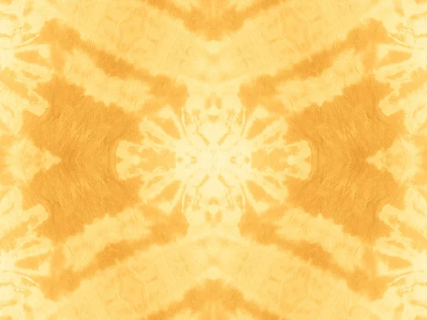 Ochre Ornamental Tile 领带染料印花 黄色摘要水牛 Clay Aquarelle喷漆 动物刷纹理 棕色现代风格 浅红色的纸 — 图库照片