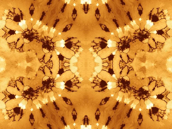 Kahverengi Etnik Motif Yaratıcı Kravat Boyası Altın Suluboya Baskı Çay — Stok fotoğraf