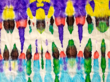 Boyalı Hat Oriental Suluboya. Mavi Kravatlı Çizgili Parmak izi. Shibori Dip Deseni. Çok renkli çizgili keten Grunge. Kravat Boyası Efekti Gri Çizgili Ikat deseni. Kırmızı Çizgili Suluboya Çizgisi.