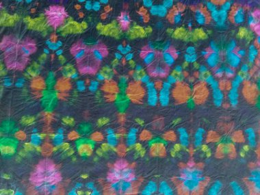 Kravat boyası Neon Gradyan Suluboya. Gri Çizgili Neon Renkli Doku. Çoklu Renkli Çizgili Ombre Grunge. Mavi çizgili Ikat deseni. Kravat boyası tasarımı Shibori Dip Deseni. Kırmızı Kravat Boyalı Çizgi Yazdırma.