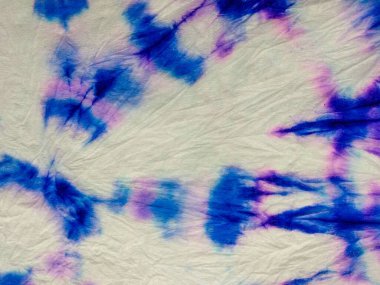 Spiral kravatlı boya fırıldağı. Çok renkli kravat deseni. Tshirt Peace. Spiral kravat boyası yuvarlak. Multi Tiedye. Pembe Parlak Kravat Ölümü. 1960 model spiral Psikedelik Yumuşak Kravat Boyası. Pembe Renkli Girdap Arkaplanı.
