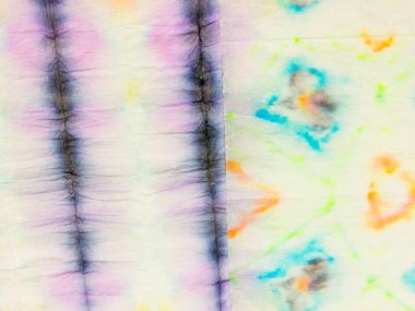 Boyalı Hat Oriental Patchwork. Gri kravat boyası, kravat izi. Etnik Dip dokusu. Mavi Çiçek Kalıbı. Kırmızı çizgili suluboya doku. Patchwork Etnik Ombre Etkisi. Bağla Grunge Deseni