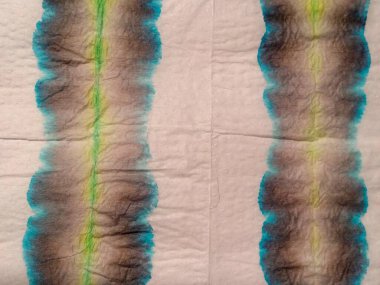 Boyalı Hat Doğu Suluboya. Kravat boyası efekti mavi çizgili suluboya deseni. Gri Çizgili İkat dokusu. Kırmızı kravat boyalı çizgili parmak izi. Çoklu Renkli Çizgili Keten Tasarımı. Shibori Daldırma Dokusu.