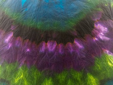 Boyalı Neon Oriental Suluboya. Mavi Çizgili Neon Suluboya deseni. Kırmızı Çizgili İkat dokusu. Siyah Çizgili Mezar Efekti. Kravat boyası tasarımı Shibori Dip Deseni. Gri Kravatlı Çizgili Yazdırma.