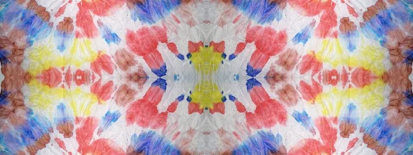티에예 바스를 씻는다 기하학적 스팟을 씻으라 색을칠 내밀다 색상의 입는다 — 스톡 사진