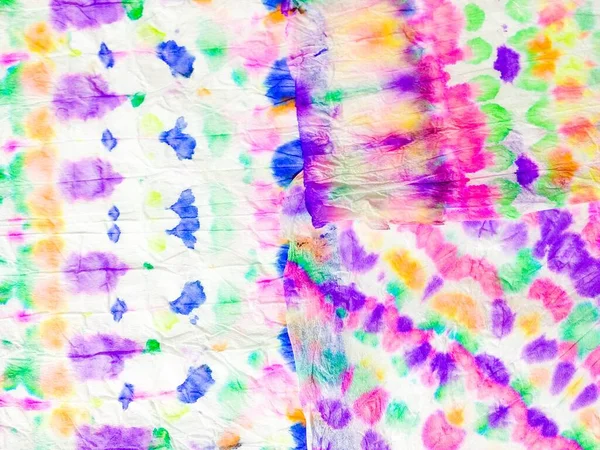 Boyalı Çizgi Gradyan Suluboya. Mavi Etnik Boyalı Yamalı Şablon. Gri Çizgili İkat dokusu. Boya yaması dokusu, kırmızı kravat boyası, kravat bandı. Patchwork Çiçek Mezarı Efekti. Çiçek Daldırma Deseni.