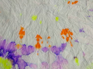 Renkli Çoklu Renkli Doku. Renkli akrilik leke. Islak Renkli Soyut Boya. Mürekkep Su Fırçası. Pastel Yıkama Etkisi. Suluboya Mark Efekti. Mürekkep Sıçratma Renk Arkaplanı Beyaz Çizgili.