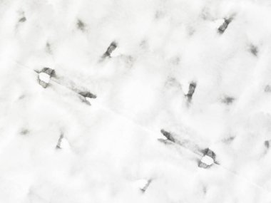 Beyaz Dirty Draw. Gri Kağıt Çizimi. Beyaz Vintage Doku Lekesi. Basit bir eski moda. Soyut Fırça Kağıdı. Soyut Işık Kışı. Sade Kirli Tuvaller. Sert Suluboya. Çizgili Serin Arkaplan