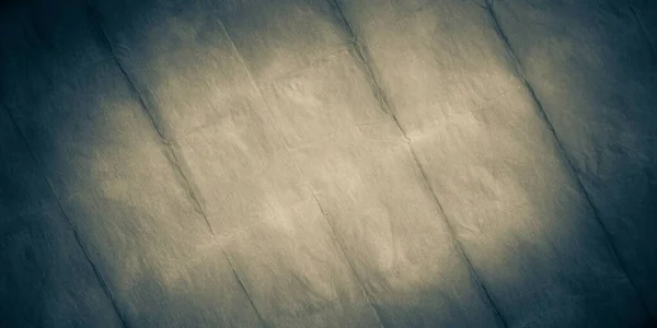 ベージュ オンブレ アート 灰色の古いレトロな描画 ダーティ シャイニー キャンバス 素朴な抽象画 光の冬を迎える グラデーションホワイトシンプルです — ストック写真