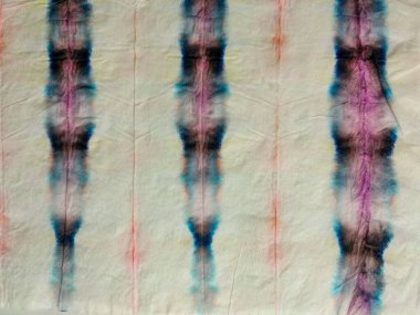 Boyalı Çizgi Gradyan Suluboya. Shibori Dip Doku. Mavi çizgili suluboya doku. Çoklu Renkli Su Tasarımı. Kırmızı kravat boyalı çizgili parmak izi. Gri Çizgili Ikat deseni. Bağlantı Boya Efekti Deseni