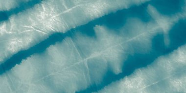 Mavi Deniz Yüzeyi. Beyaz Yıkama Suluboya. Soyut Okyanus Boyası. Okyanus dokusu. Blue River Suluboya. Gri Aqua. Su ışığı boyası. Sparkle Splash. Su Yazı. Deniz dalgası. Mavi Deniz Dokusu.