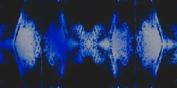 デニムタイ染料ストライプ ブルーエンドレスシームレス ブラックフロストダーティアートバナー グロー水彩絵具 煙の自然芸術は死んだ 明るいスタイリッシュなインク 古いインクのテクスチャ ホワイトウェブの背景 — ストック写真