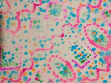 Boyalı Çizgi Soyut Suluboya. Geometrik boyalı suluboya dokusu. Tye Dip Deseni. Dot Ikat Deseni. Boyalı Bağlı Grunge. Kravat Boyası Tasarımı. Geometrik Su Boyası. Geometrik Ombre Yazdırma