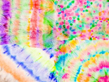 Boyalı Hat Oriental Patchwork. Kırmızı Çiçek İkat dokusu. Çok renkli Etnik Ombre Grunge. Etnik Dip dokusu. Mavi çizgili suluboya deseni. Gri Kravatlı Etnik Parmak izi. Bağlantı Boya Efekti Deseni