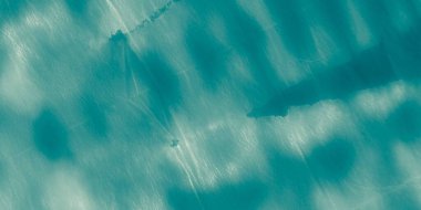 Mavi Kirli Sanat. Işıldayan Doğa. Soyut Su Fırçası. Parlak parıltı. Okyanus Yazı. Mavi Okyanus Suluboya. Cyan Ink. Argent Parlak Boya. Gümüş yumuşak suluboya. Yeşil Deniz dokusu. Parlak Desen.