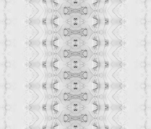 灰色の部族のバティック 白のテクスチャペイント 明るい染めのブラシ ホワイトインク水彩 ホワイト グレイン バティック グレイ エスニック ライト — ストック写真