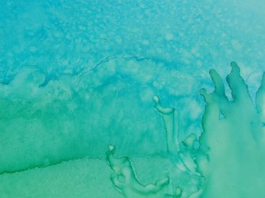 Yeşil Alkol Mürekkebi Mermeri. Yeşil Gradyan Suluboya. Mavi Sanat Boyası. Deniz Alkol Mürekkebi Suluboya. Mavi Mermer Arkaplan. Okyanus suyu renkli mermer. Jeodot Zarif Parıltısı. Modern Soyut Resim.