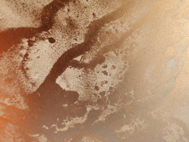 Altın Alkol Mürekkebi Mermeri. Parlak Kahverengi Tuval. Kahverengi Mermer Arkaplan. Işık Gradyan Arkaplanı. Beyaz Sanat Boyası. Beyaz Soyut Boyama Alkol Mürekkebi Işık Arkaplanı. Kahverengi Jeot Deseni.