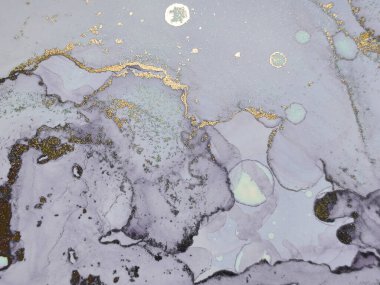 Mavi Su Renkli Mermer. Akıcı Zarif Parıltı. Mavi Alkol Mürekkebi Mermeri. Modern Soyut Ressamlık. Leylak Su Rengi Arkaplanı. Altın Mermer Arkaplan. Altın Sanat Boyası. Lavanta Doğu Suluboya.