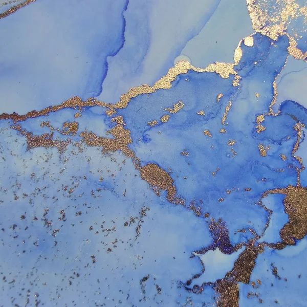 Altın Alkol Mürekkebi Mermeri. Metal Alkol Mürekkep Arkaplanı. Folyo yağlı boya. Mavi Mermer Suluboya. Beyaz Su Renk Tablosu. Folil Oriental Arkaplan. Jeodot Zarif Doku. Lüks Soyut Ressamlık.