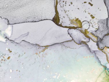 Altın Alkol Mürekkebi Mermeri. Hafif Zarif Doku. Lüks Soyut Şablon. Leylak Soyut Arkaplan. Mavi Sanat Boyası. Altın Mermer Suluboya. Lavanta rengi arka plan. Mavi Su Renkli Mermer.