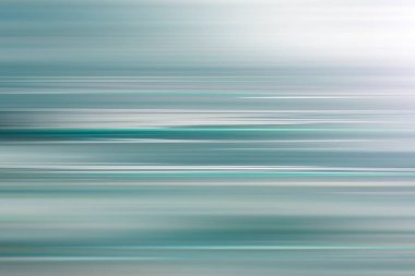 Turkuaz renkte bulanık soyut arkaplan. Metin ve metin boşluğu için yer.