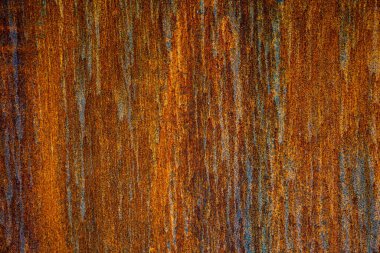 Paslı metal duvar. Metal yüzeyde paslı noktalar var. Metal pas dokusu arka planı. Paslı. Pas lekeleri..