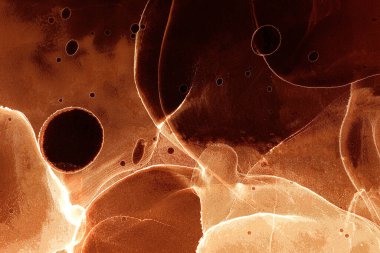 Alkol mürekkebinin sunduğu yüksek kaliteli akış sanatı tasarımcıya modern bir soyut arkaplan sağlar..