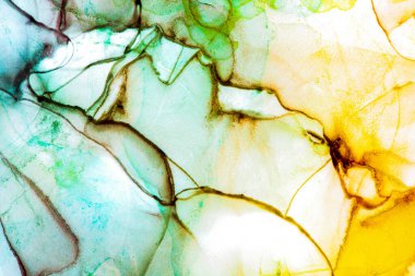 Alkol mürekkebi teknikli doğal akışkan resim. Yumuşak rüya renkleri şeffaf dalgalı çizgiler oluşturur.