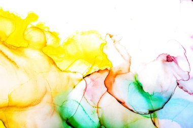 Alkol mürekkebi teknikli doğal akışkan resim. Yumuşak rüya renkleri şeffaf dalgalı çizgiler oluşturur.