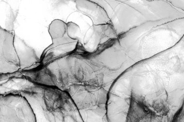 Alkol mürekkebi modern tasarımcılar için soyut sıvı sanat ve pop sanat modelleri yaratır.