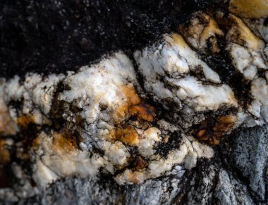 Kırsal taşlar, paslanmış dokular, renkli ve ilginç arka planlar ve büyüleyici dokular, web tasarımı ve soyut arkaplanlar için kullanılır.