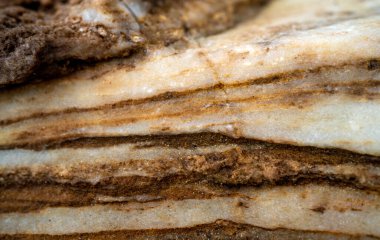 Kırsal taşlar, paslanmış dokular, renkli ve ilginç arka planlar ve büyüleyici dokular, web tasarımı ve soyut arkaplanlar için kullanılır.