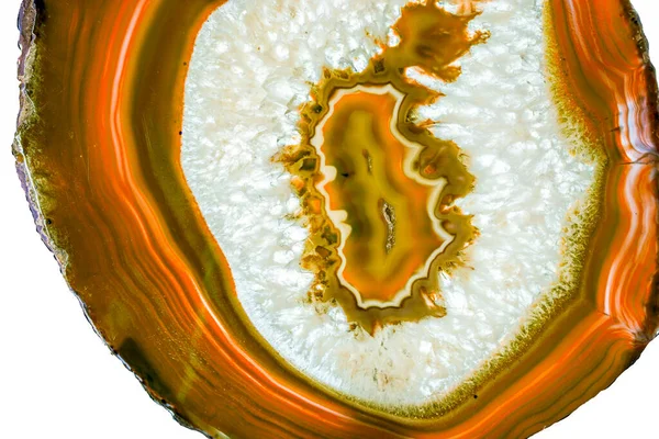 Kristal enine kesit arkaplanı. Doğal saydam agat kristal yüzey dilimi. Madenin makro yakın çekimi, soyut yapı