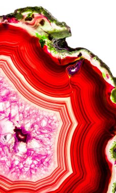 Kristal enine kesit arkaplanı. Doğal saydam agat kristal yüzey dilimi. Madenin makro yakın çekimi, soyut yapı