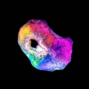 Kristal enine kesit arkaplanı. Doğal saydam agat kristal yüzey dilimi. Madenin makro yakın çekimi, soyut yapı