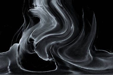 Alkol mürekkebinden yapılmış doğal akışkan sanat tablosu. Yumuşak, rüya gibi renkler. Aurora oluştur. Şeffaf dalgalı hatları ateşle.