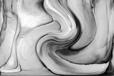 Alkol mürekkebinin sunduğu yüksek kaliteli akış sanatı tasarımcıya modern bir soyut arkaplan sağlar..